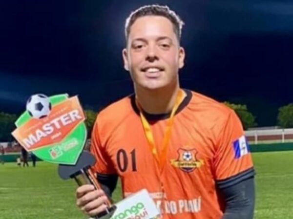 Militar jogador de futebol morre após acidente entre duas motos em Picos