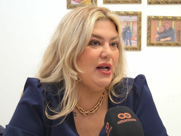 “Silvio disse que o Jeová é o próximo candidato à Prefeitura”, afirma Samantha Cavalca