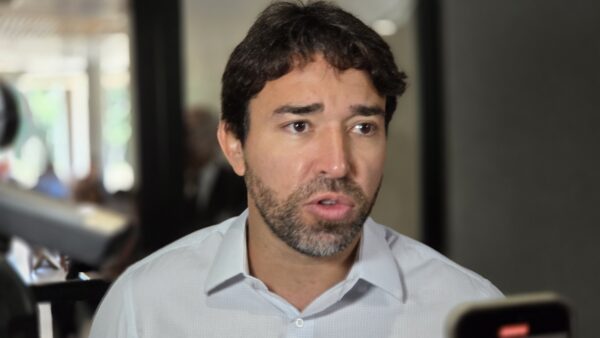 Marden Menezes diz que ida para o PSD é quase certa e define apoio para Senado