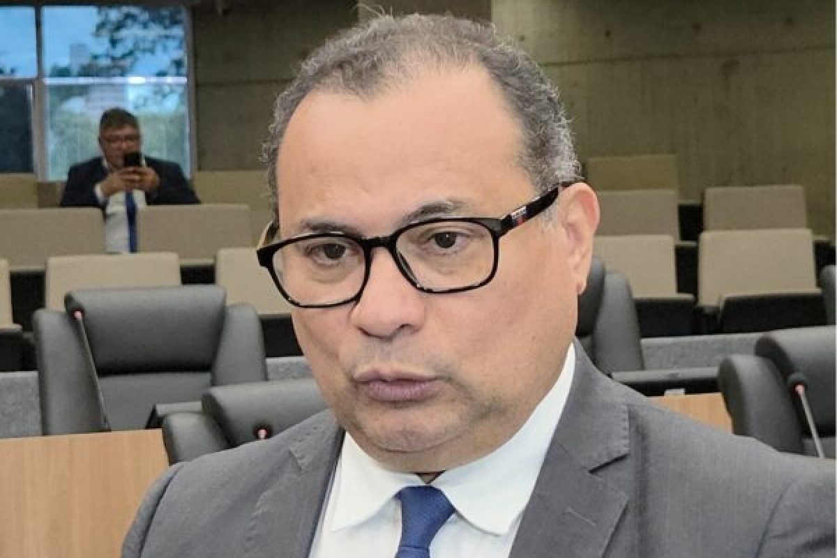Evaldo Gomes assume liderança da federação Solidariedade e PRD mas ainda pode ir ao PT 